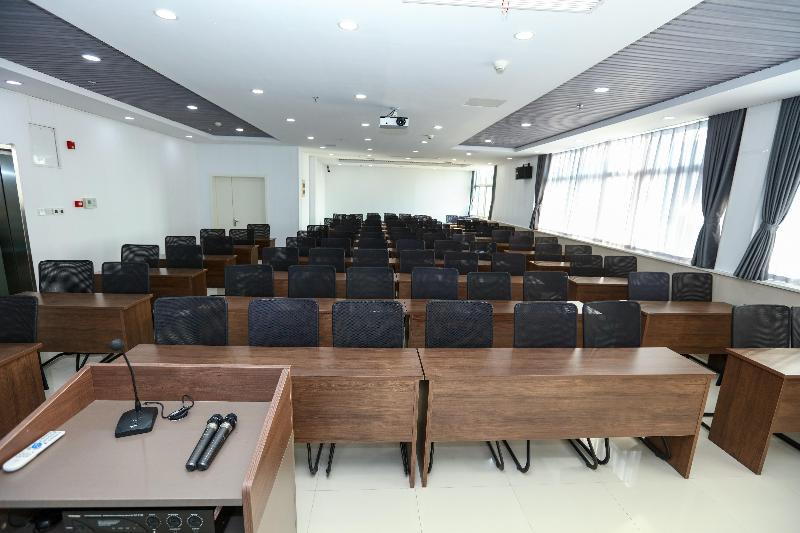 호텔 Hanting Jiudian Jingjiang Renmin Lu