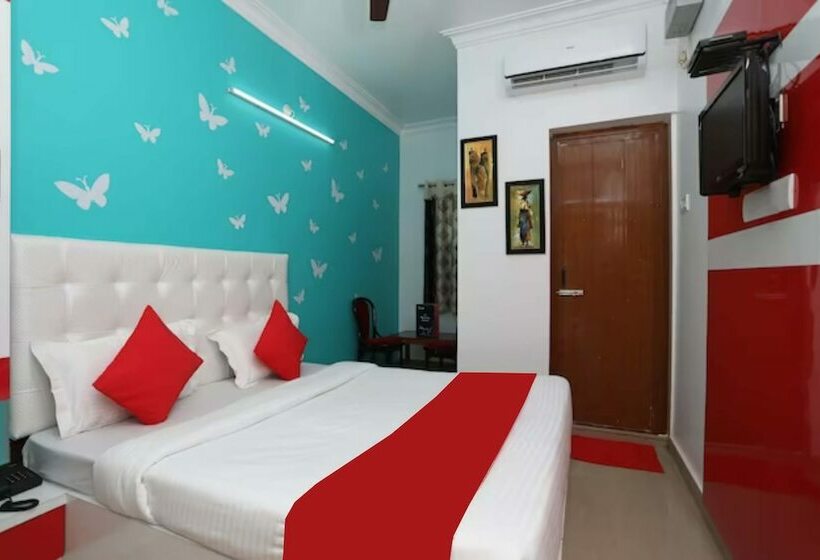 Hotel Goroomgo Luxury Star Inn Airport Bhubaneswar