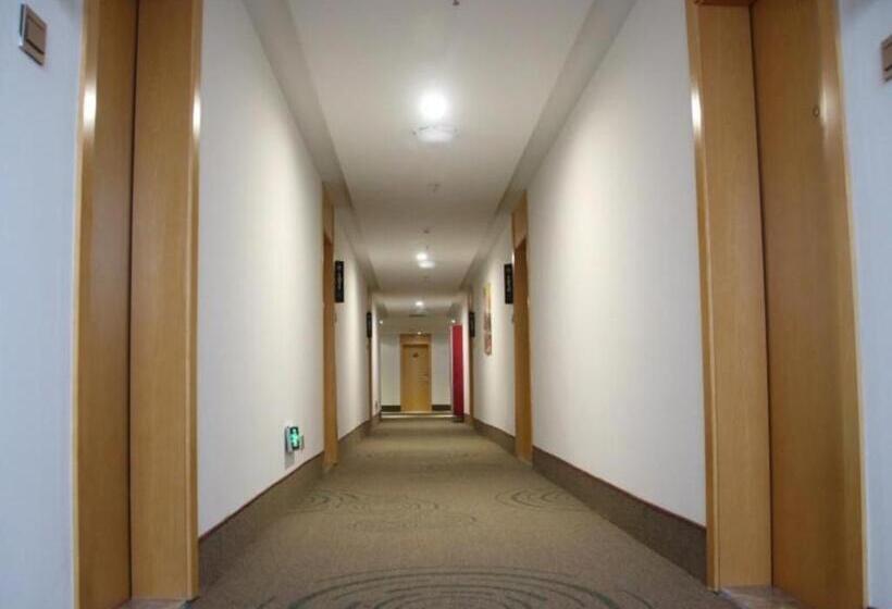 Отель Greentree Inn Pingdingshan Wanda Plaza Branch