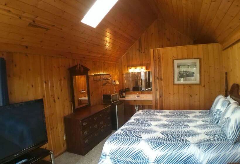 فندق Crystal Lake Resort