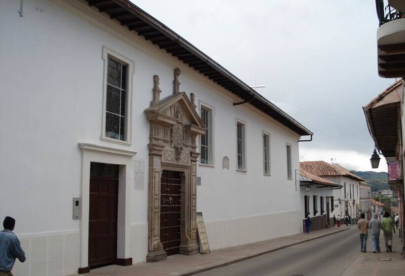 هتل Parque Santander Tunja