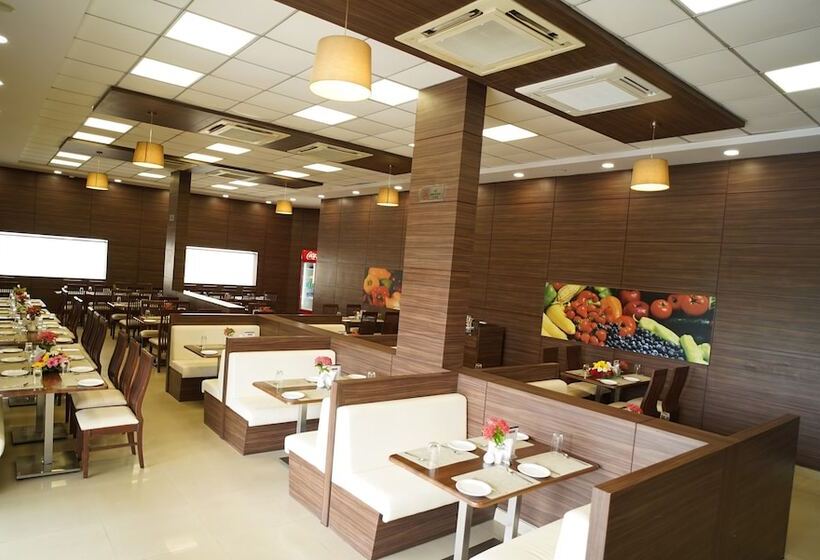 酒店 Regenta Central Somnath, Bhalpara