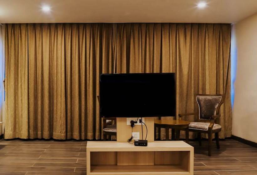 酒店 Regenta Central Somnath, Bhalpara