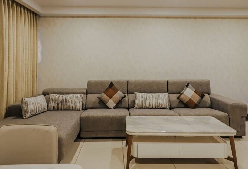 酒店 Regenta Central Somnath, Bhalpara