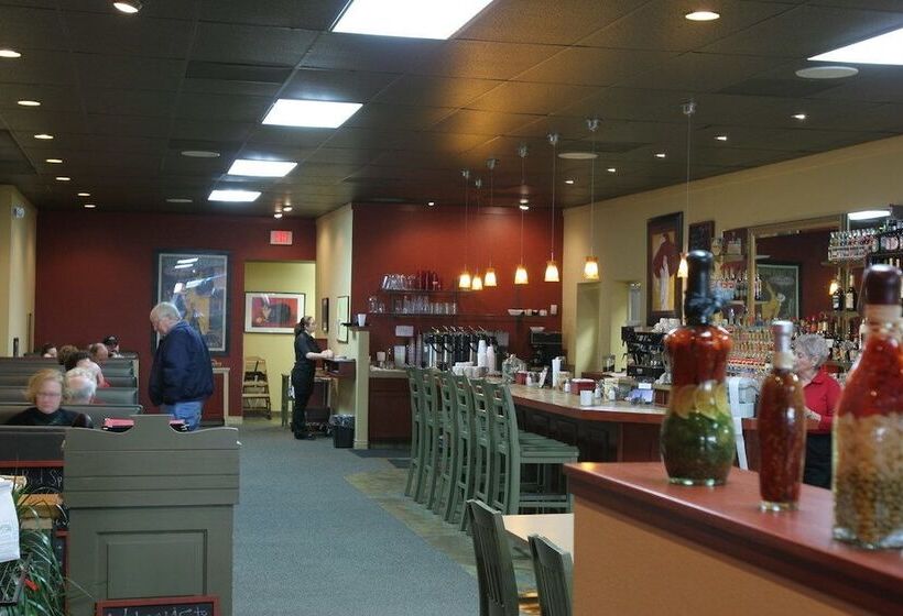 酒店 Tremont Inn On Main