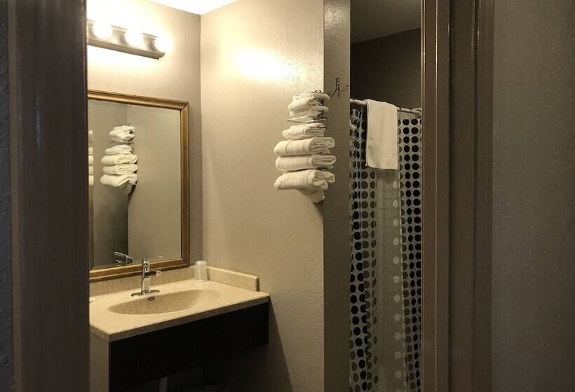 Pullman Motel