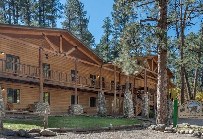 هتل Canyon Cabins
