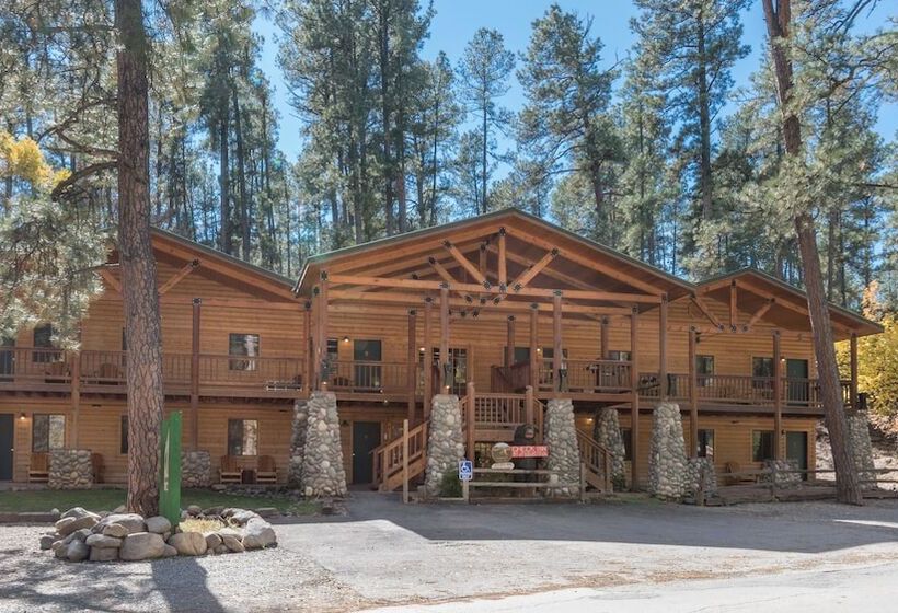 هتل Canyon Cabins