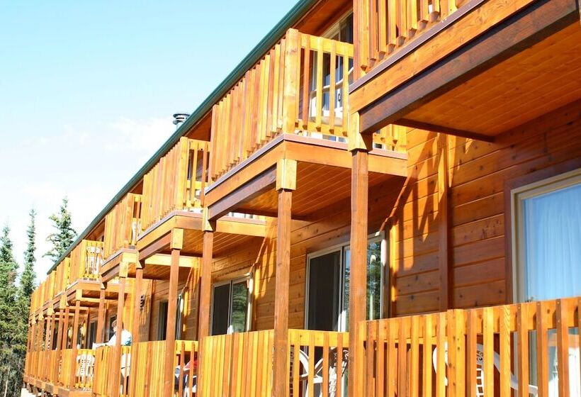 בית מלון כפרי Denali Grizzly Bear Resort