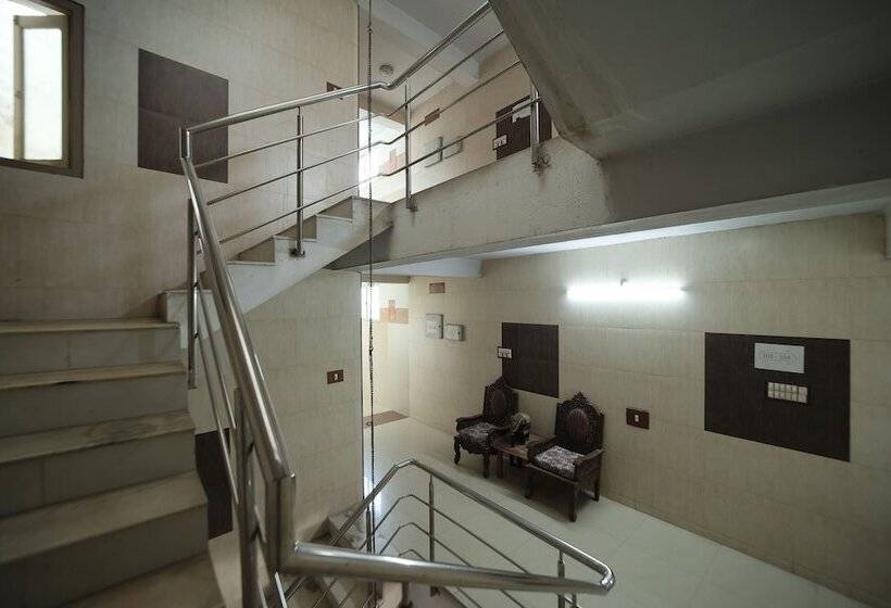 בית מלון כפרי Nataraja Residency