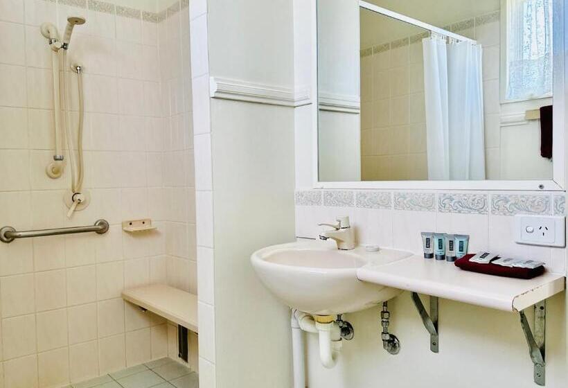 فندق Country Way Motor Inn