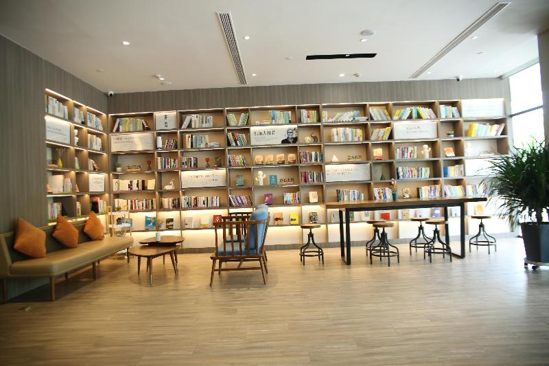 هتل Hanting Express Yulin Developing District Branch