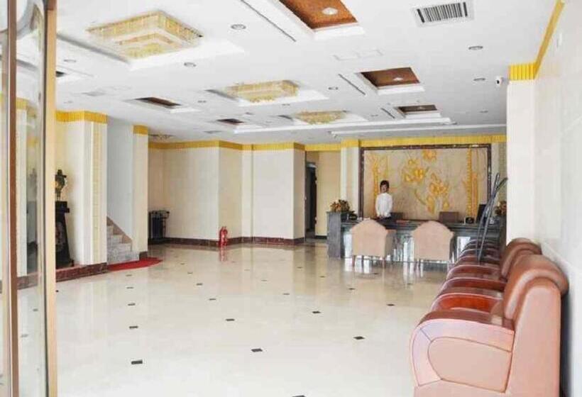 هتل Weihai Huayu Business