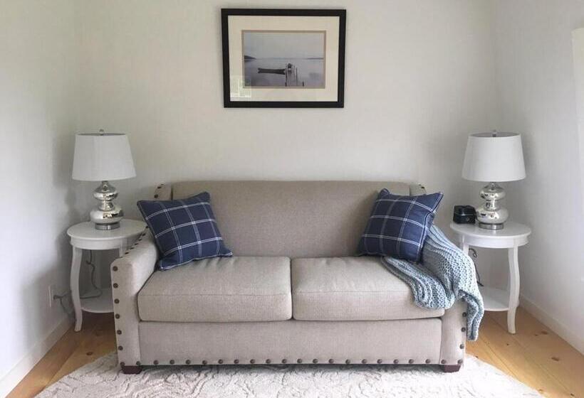 ホテル Oakland House Seaside Inn & Cottages