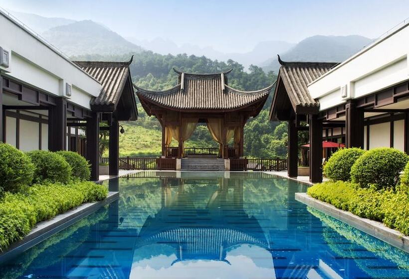 هتل Banyan Tree Chongqing Beibei