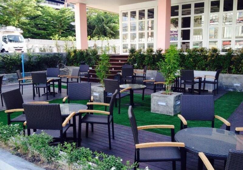 هتل Best Western Patong Beach