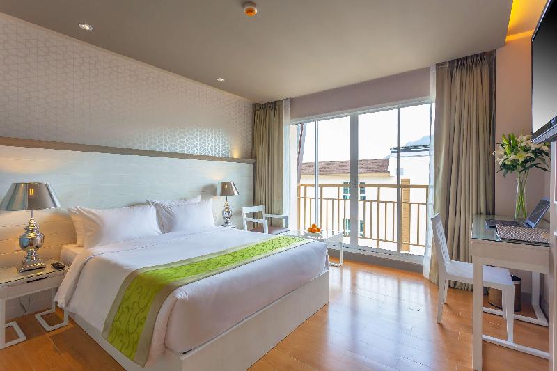 هتل Best Western Patong Beach