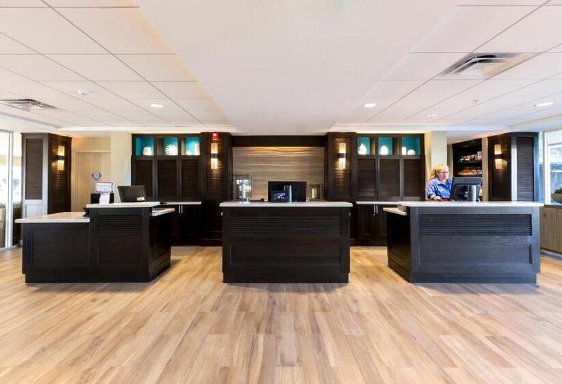 Отель Carlsbad Seapointe Resort