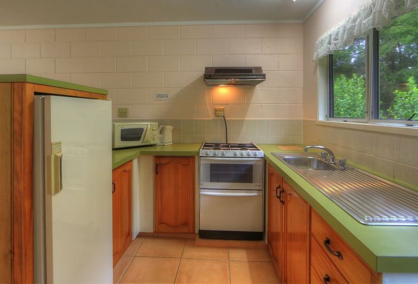 هتل Daydreamer Holiday Apartments