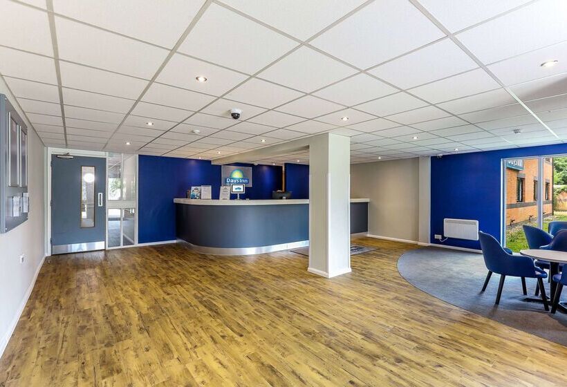 هتل Days Inn Warwick Northbound M40