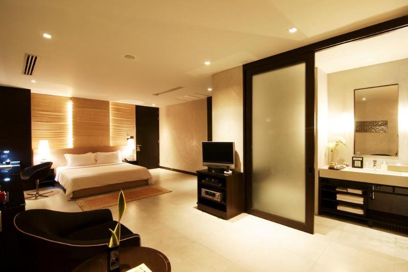 هتل Dune Hua Hin