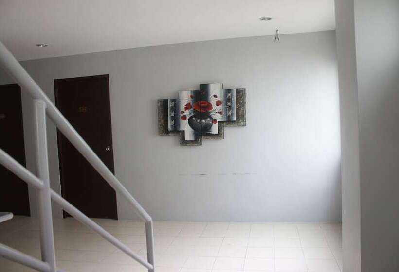 Fotos del hotel Holiday Home Patong:  9