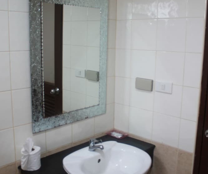 Fotos del hotel Holiday Home Patong:  15