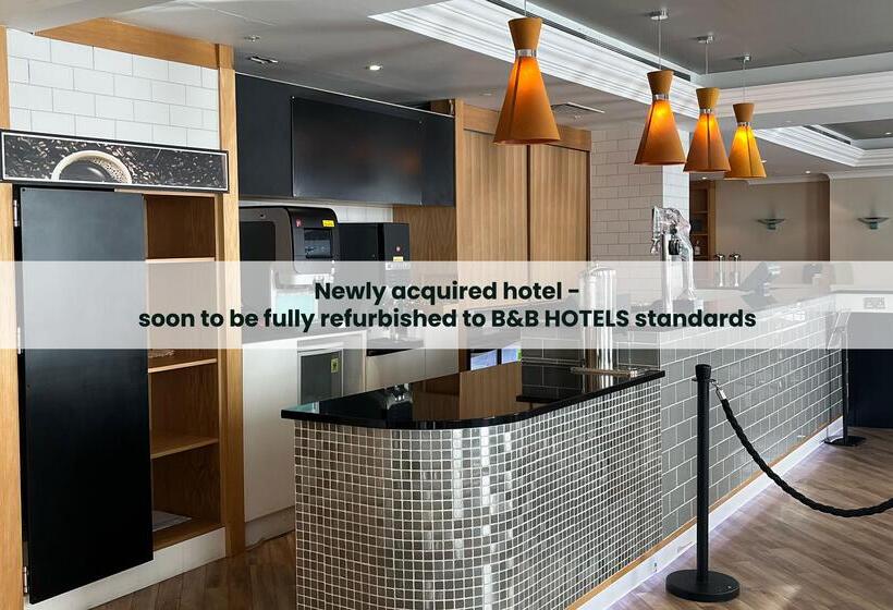 Fotos del hotel Holiday Inn London  Heathrow T5:  5