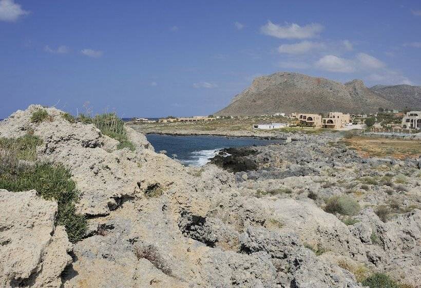 Отель Nanakis Beach Apartments