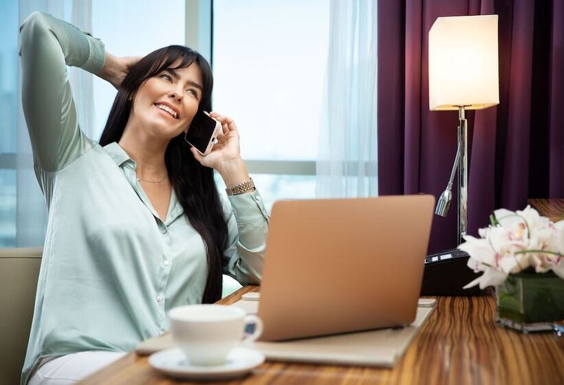 Fotos del hotel Pullman Dubai Jumeirah Lakes Towers:  13