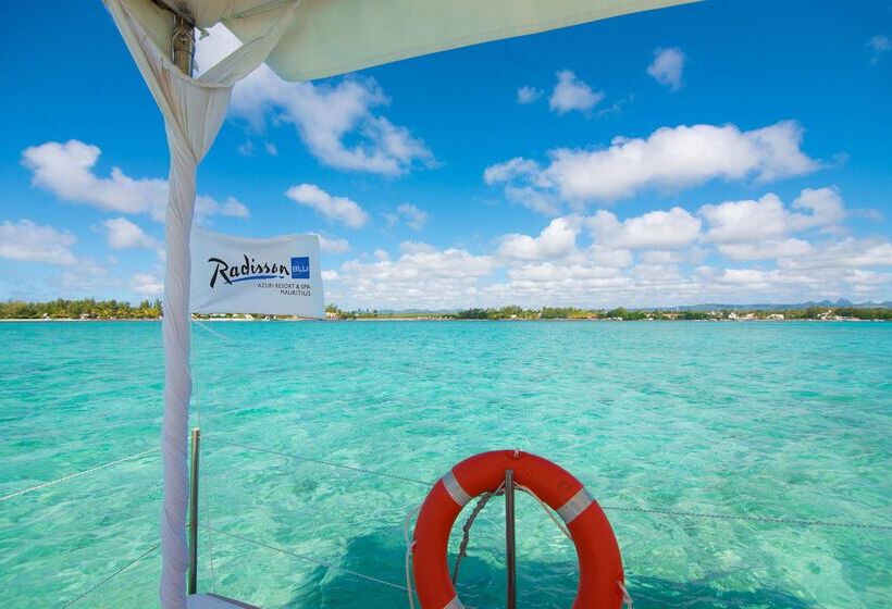 هتل Radisson Blu Azuri Resort & Spa