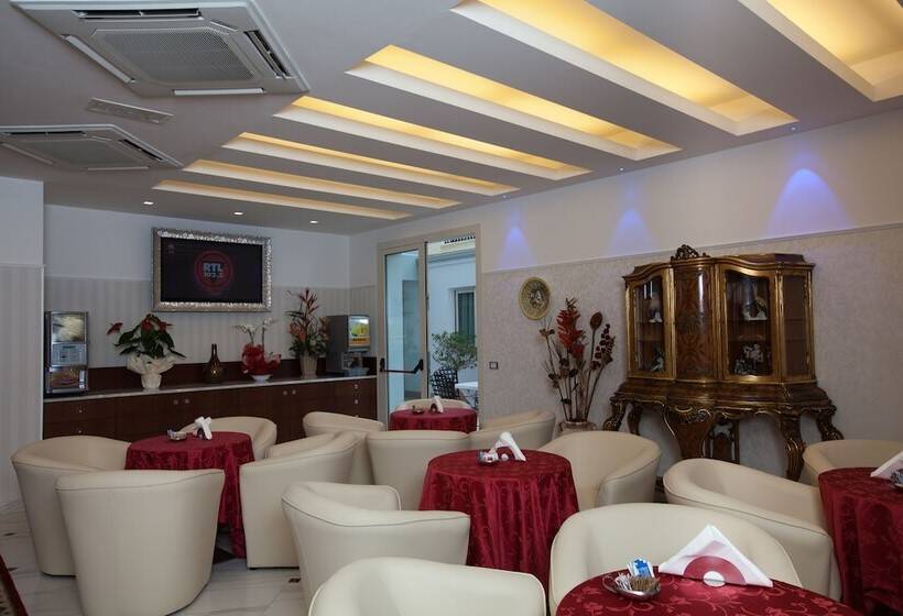 هتل Residence Villa Del Mare