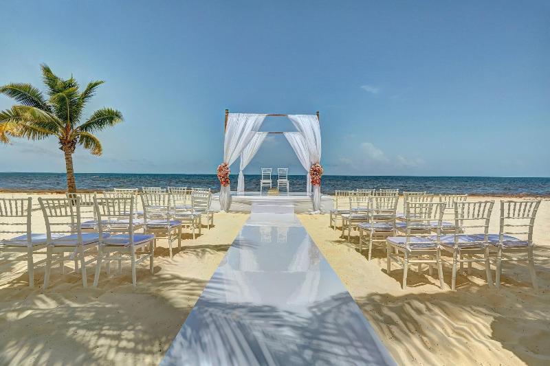 Fotos del hotel Royalton Riviera Cancun Resort & Spa  All Inclusive:  42