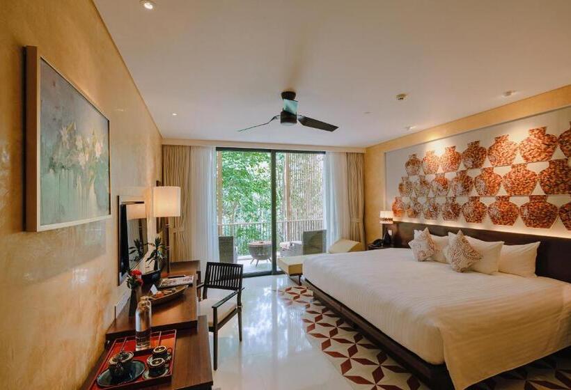 هتل Salinda Resort Phu Quoc  Sparkling Wine Breakfast