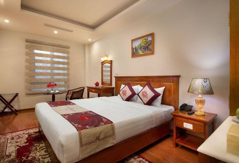 Sq Hang Gai Hotel & Spa