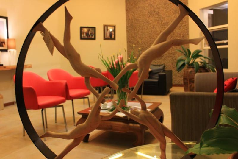 Fotos del hotel Sriti:  11