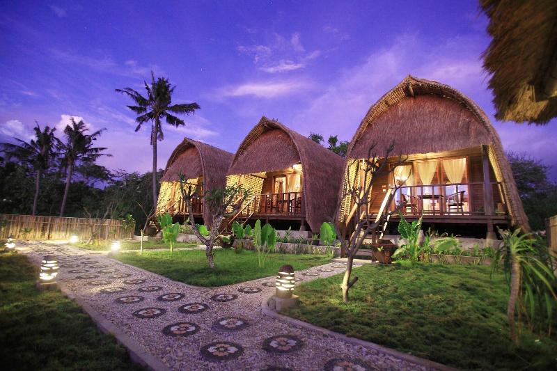 Hotelli Sunset Coin Lembongan