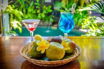 هتل The Bali Dream Suite Villa