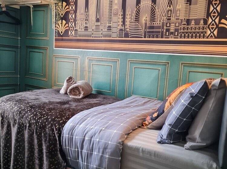 Fotos del hotel The Mercury, Blackpool  Over 21 S Only:  25