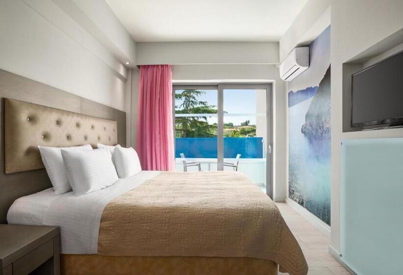 هتل TRYP by Wyndham Corfu Dassia