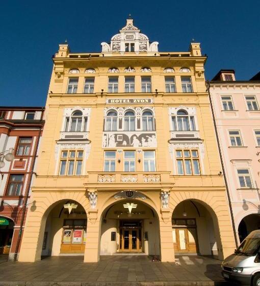 هتل Zvon Design Suites