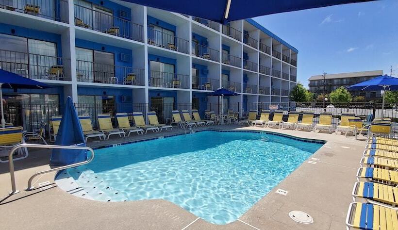 Sea Hawk Motel