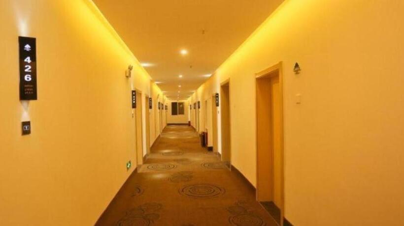 هتل Greentree Inn Anqing Huaining County Development Zone Duxiu Road