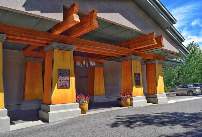 هتل The Bluff Mountain Retreat