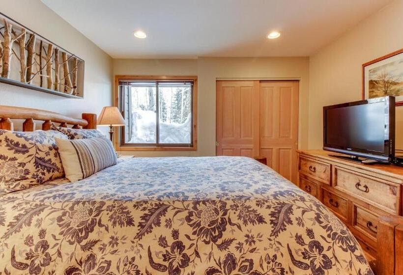 هتل The Bluff Mountain Retreat