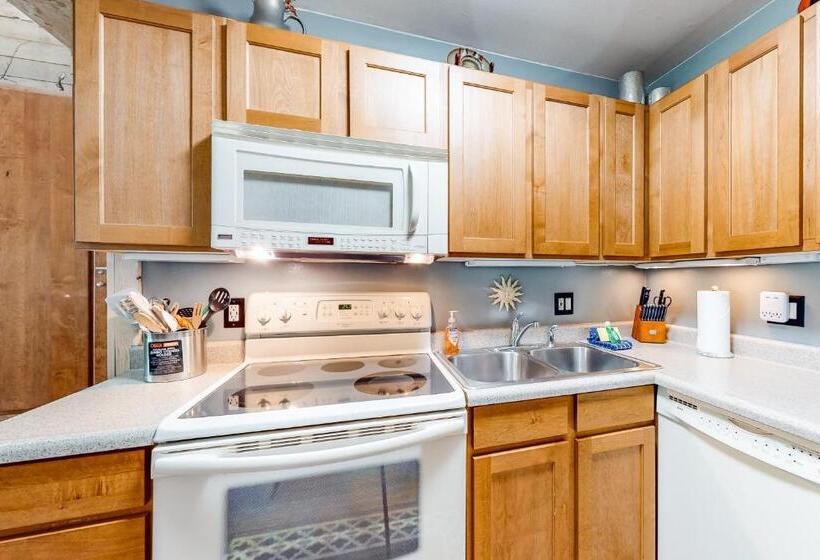هتل Elkhorn Studio Condo   The Clocktower