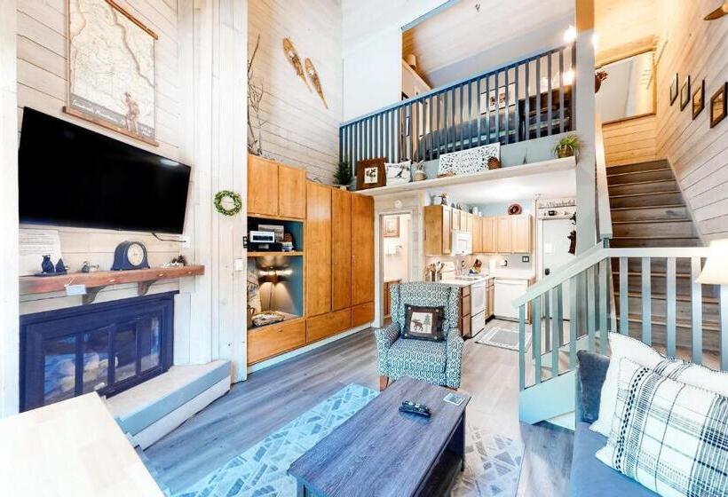 هتل Elkhorn Studio Condo   The Clocktower
