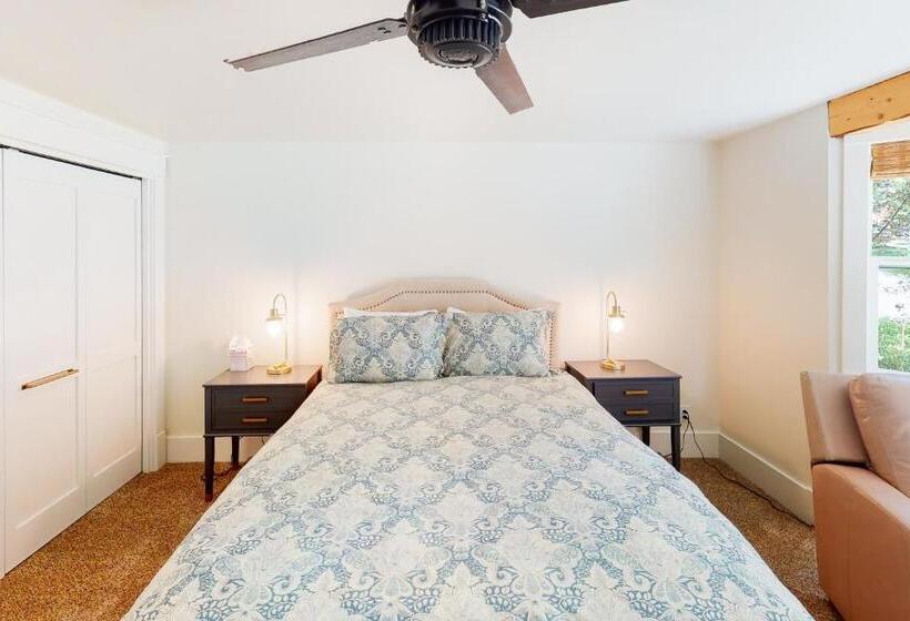 هتل Single Level Ranch Condo In Elkhorn