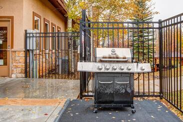 هتل Cozy Crestview Condo