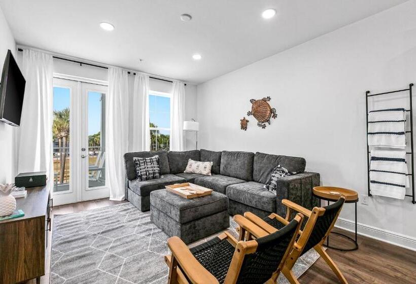 Отель Gulf Place Residence 103